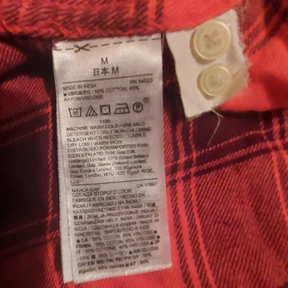 GAP Cotton Classic Plaid Flannel Button Down Shirt - Picture 6 of 9